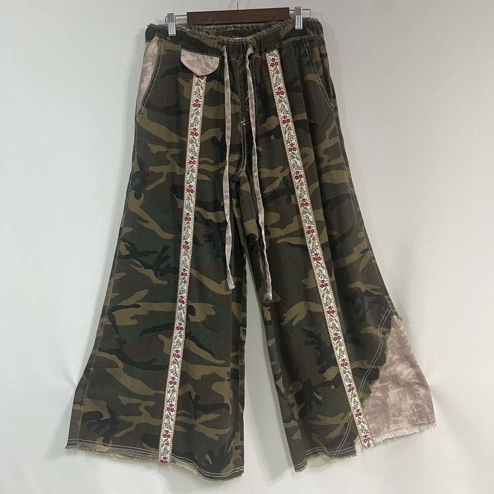 POL Camo Wide-Leg Pants with Floral Trim and Pink Satin Panels